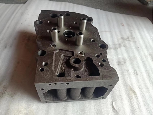 หัวกระบอก Assy 3811985 สําหรับ KTA19 K19 4 วาลล์ เครื่องยนต์ดีเซล